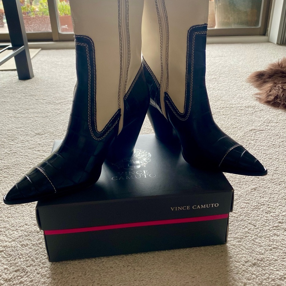 Vince Camuto Black and Cream Western Heeled Boots, mid-shaft, 8M like new!